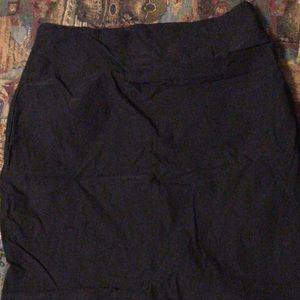 Form fitting skirt